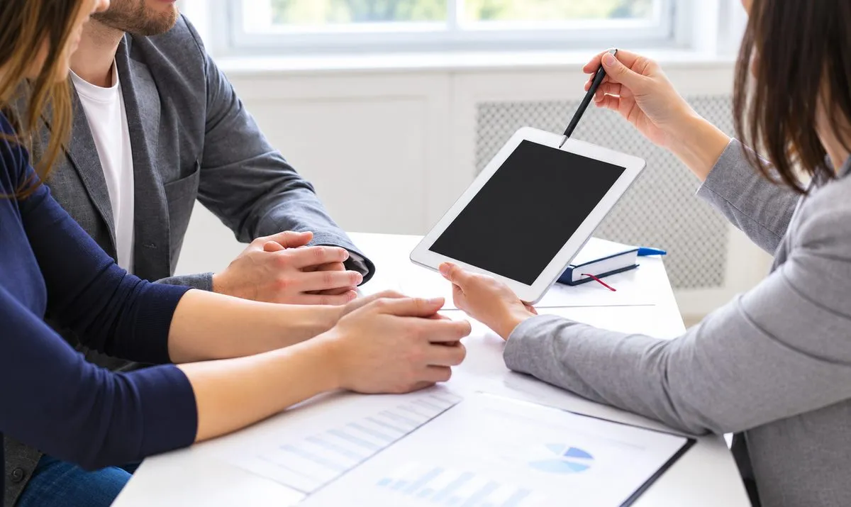 Hướng dẫn khách hàng quản trị website trên máy tính bảng
